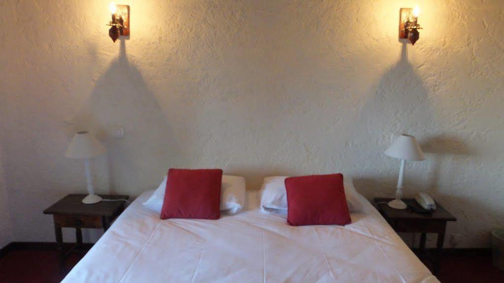 L'Estirado Des Adrets Hotel Les Adrets-de-l'Estérel Buitenkant foto
